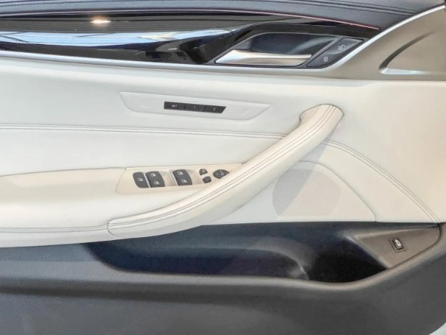 540 i xDrive Limousine M Sport Memory StandHZG