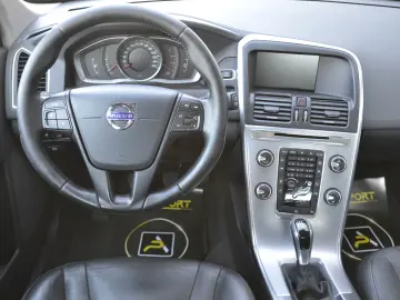 Volvo XC60 2.0 D3 Polar