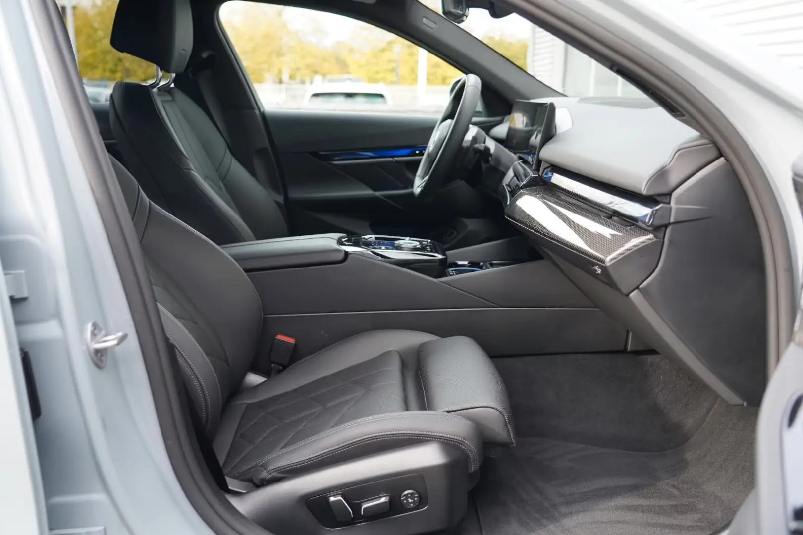 BMW 520 i M Sport ICONIC 360 HEADUP KEY