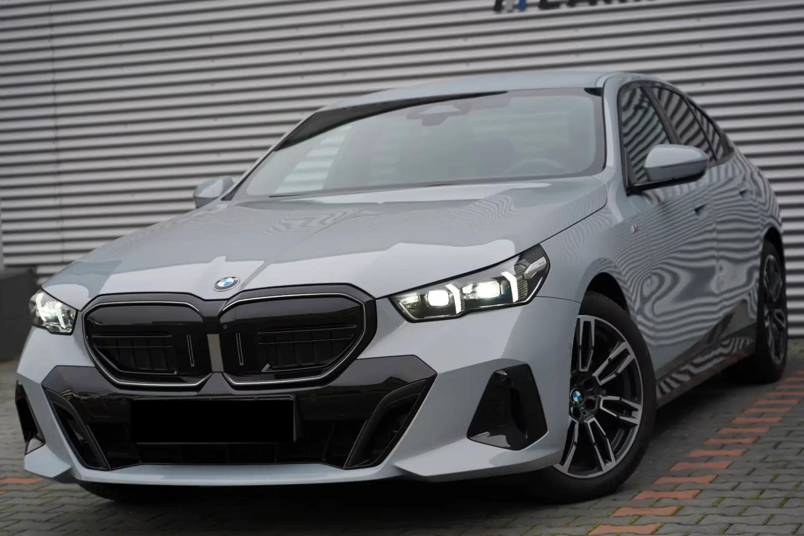 BMW 520 i M Sport ICONIC 360 HEADUP KEY