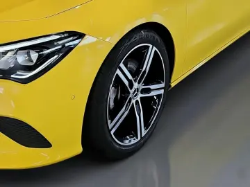 CLA 200 Coupé PROGRESSIVE PANO AMBIENTE KAMERA