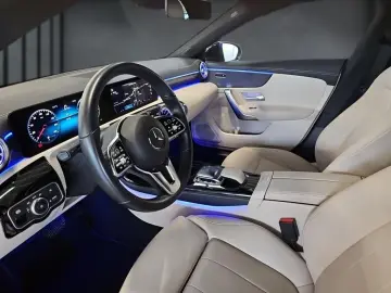 CLA 200 Coupé PROGRESSIVE PANO AMBIENTE KAMERA