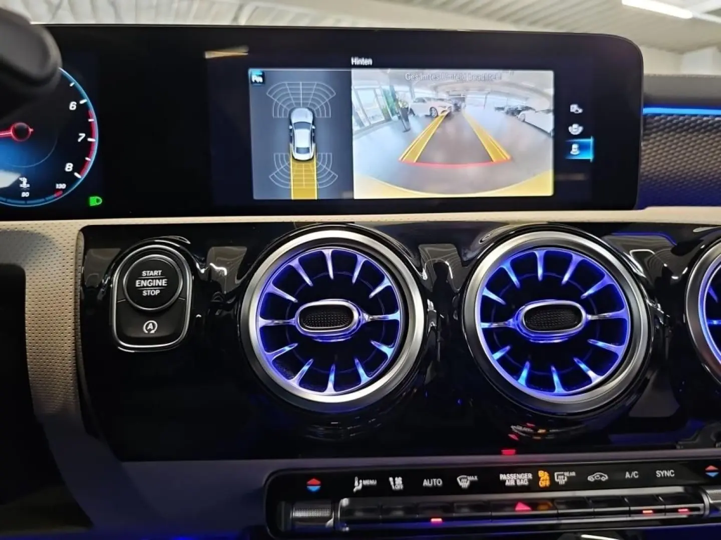 CLA 200 Coupé PROGRESSIVE PANO AMBIENTE KAMERA