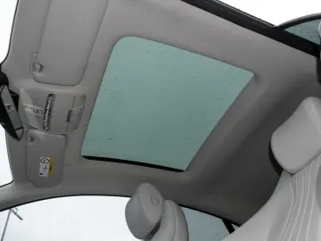 E 220 d Coupé  AMG NIGHT KEYL LED NAVI PANO KAM