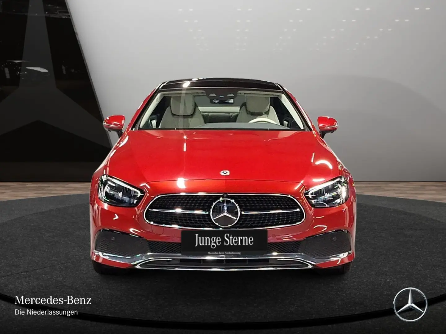 E 200 Coupe FAHRASS PANO BURMEST LEDER AHK 360