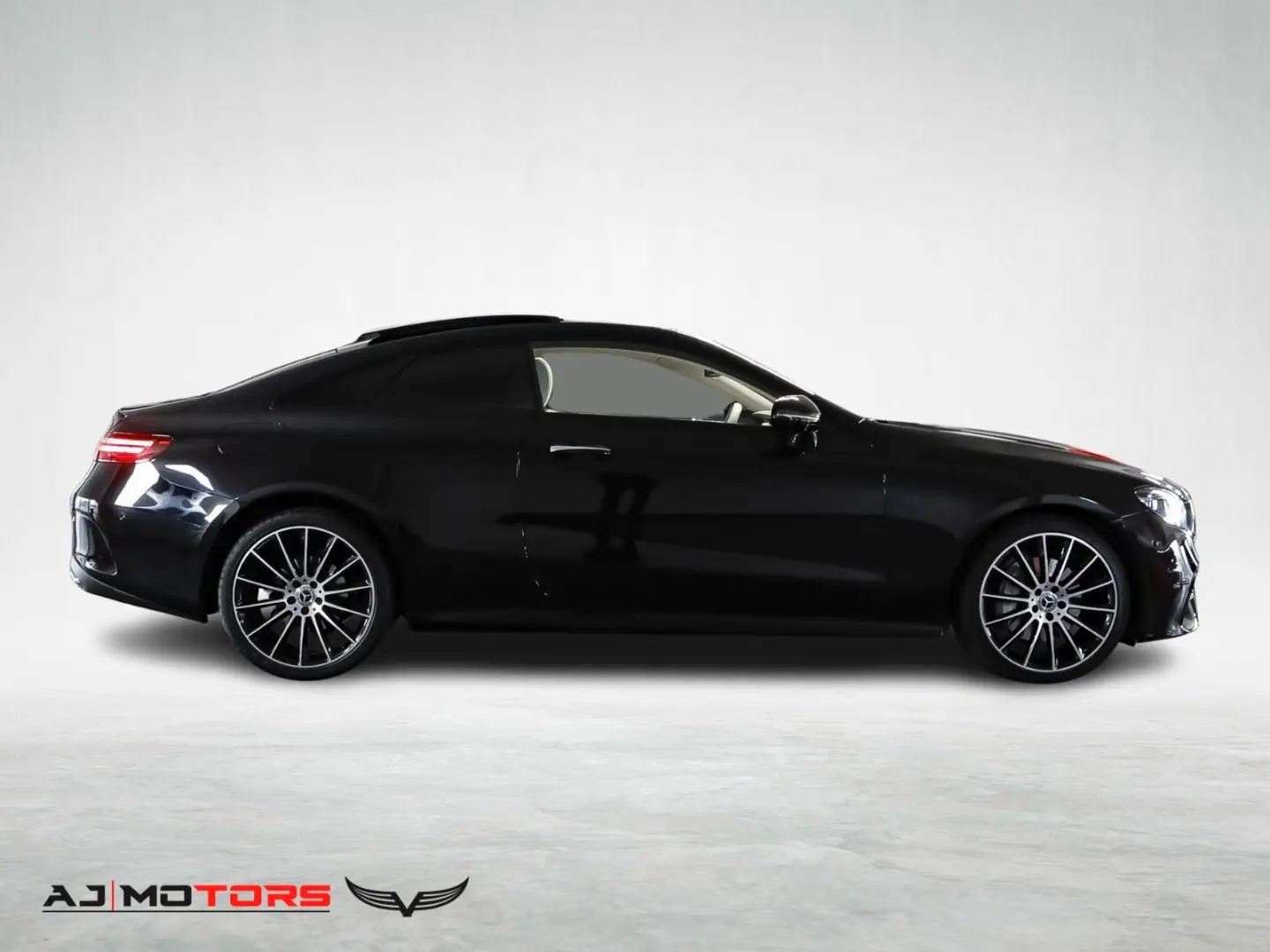 E 300 d AMG 4Matic   PANO-BURM-360 -MASSAGE