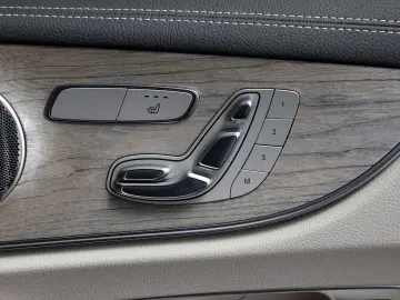 E 300 d AMG 4Matic   PANO-BURM-360 -MASSAGE