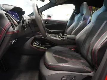 DBX 707  22  Jewellery Gloss Black Upper