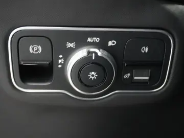 DBX 707  22  Jewellery Gloss Black Upper