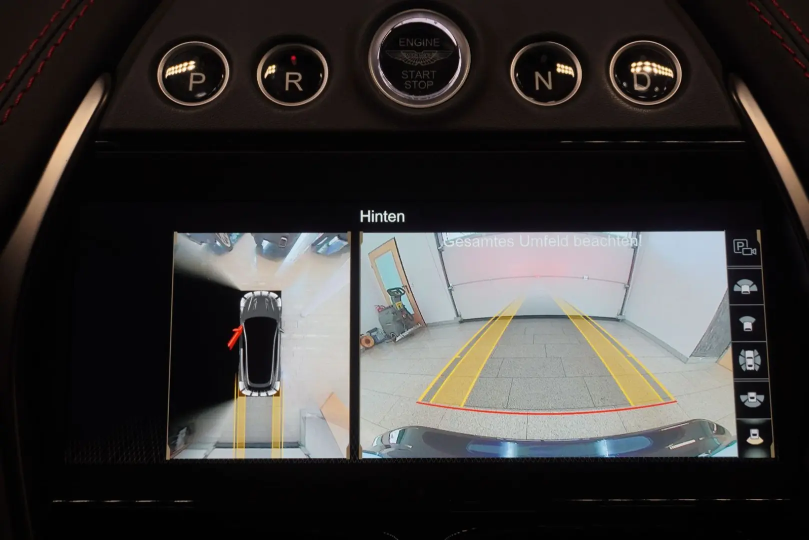 DBX 707  22  Jewellery Gloss Black Upper