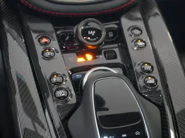 DBX 707  22  Jewellery Gloss Black Upper