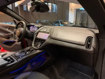 DBX 707 V8 CARBON Q-PAINT NIGHTPAKET 707PS