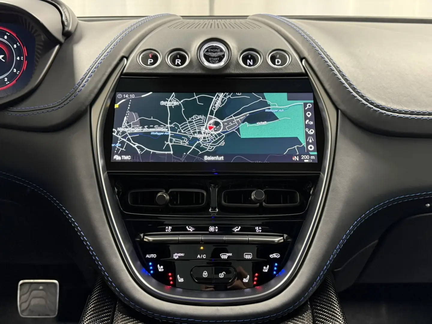 DBX 707   Ion Blue Signature Metallic   Carbon