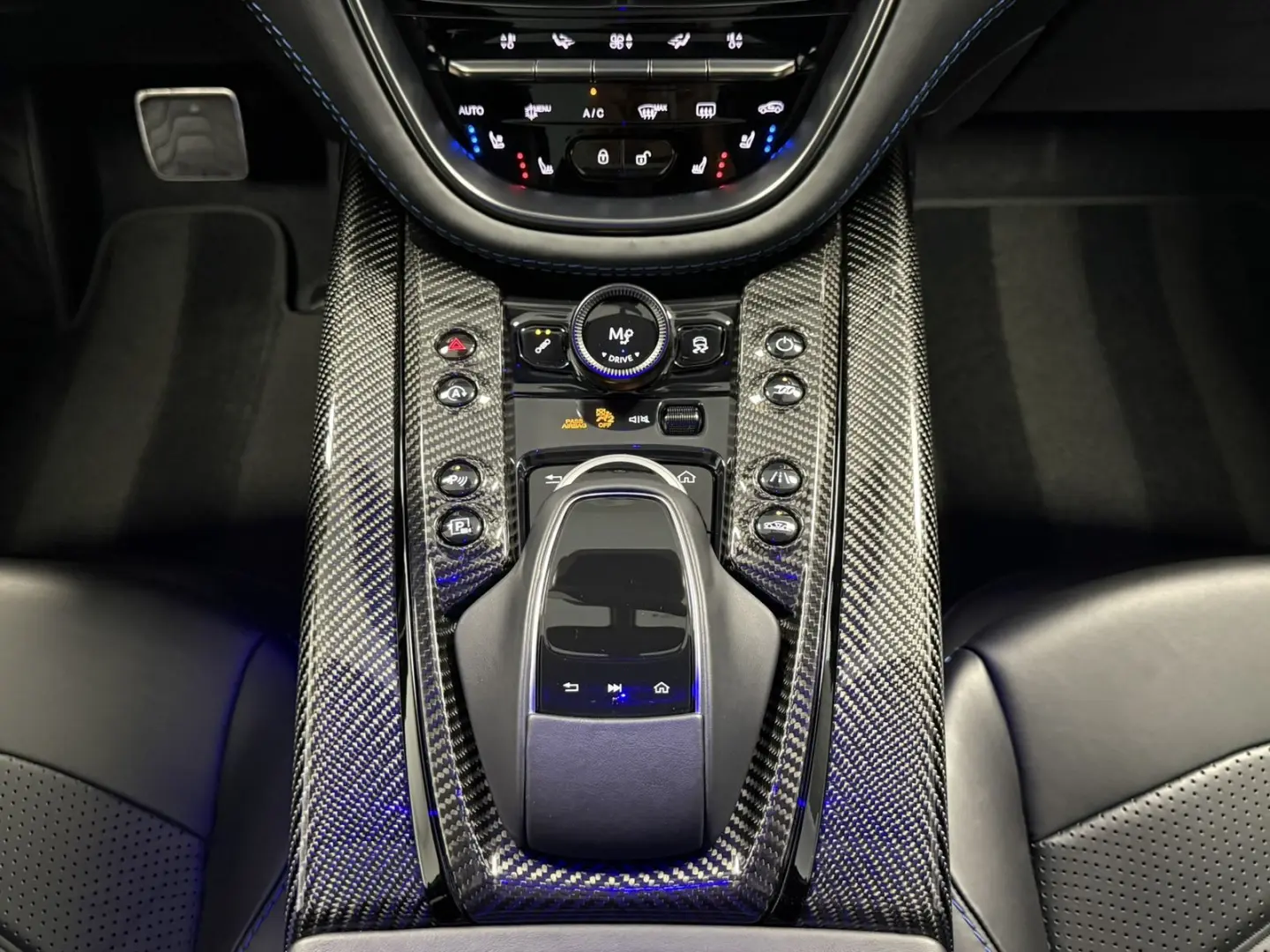 DBX 707   Ion Blue Signature Metallic   Carbon