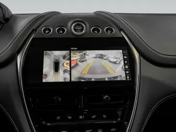 DBX 707   Q Carbon Interieur   Premium Audio