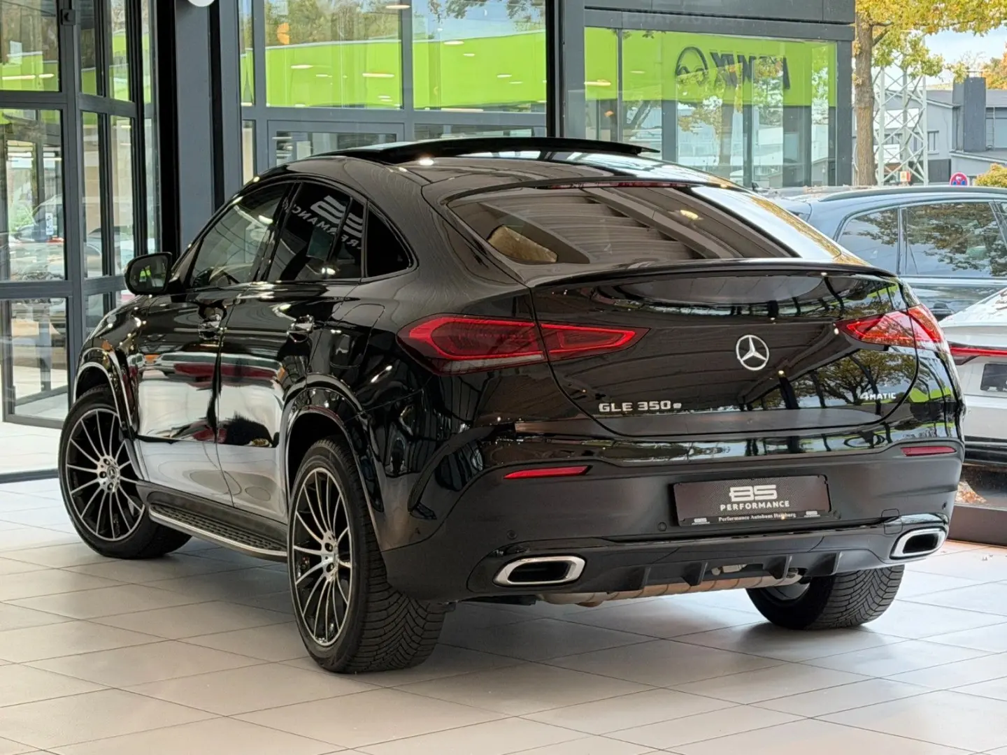 GLE 350E 4M COUPE AMG EXCLUSIVE PANO MASSAGE HUD