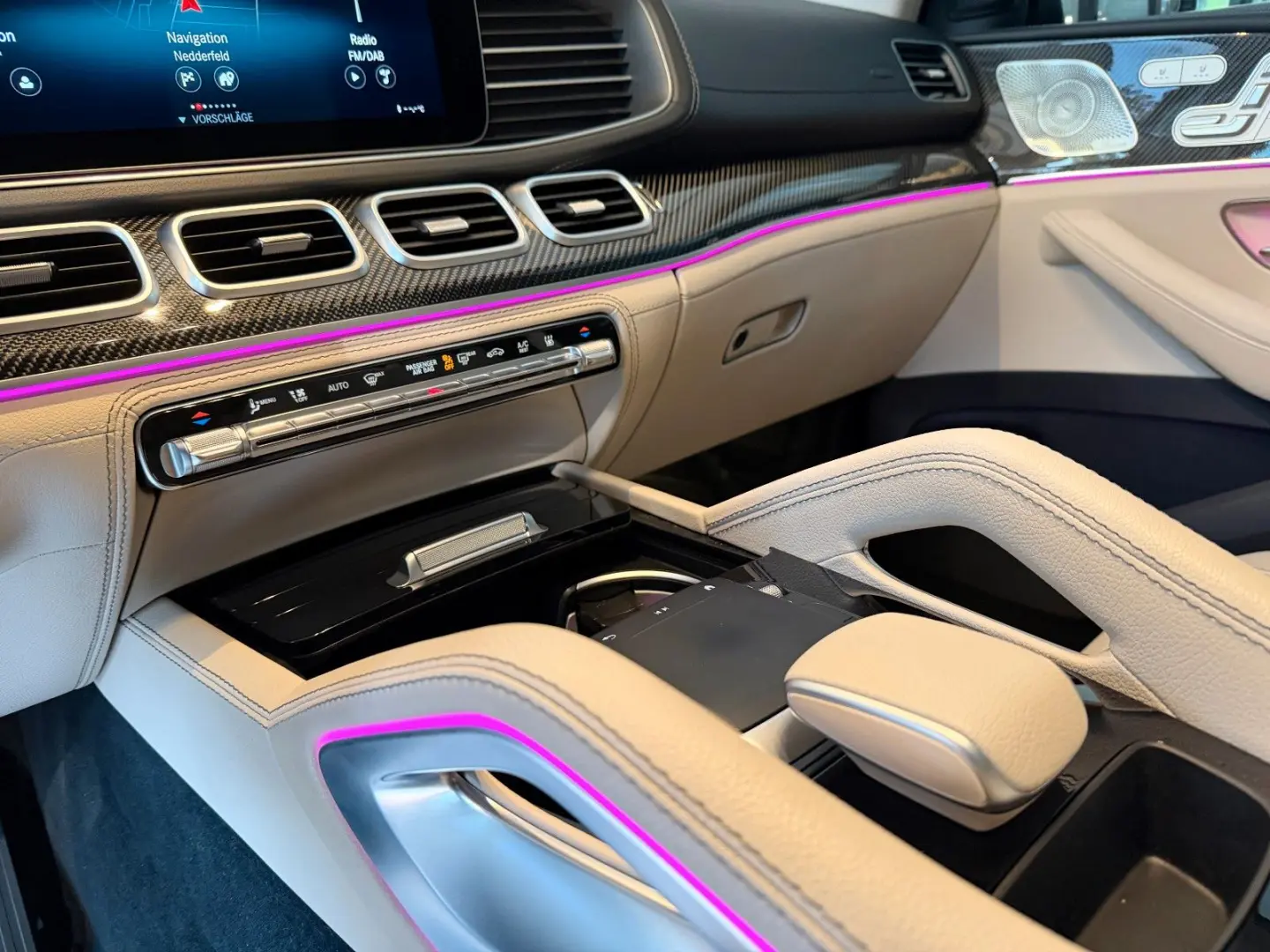 GLE 350E 4M COUPE AMG EXCLUSIVE PANO MASSAGE HUD