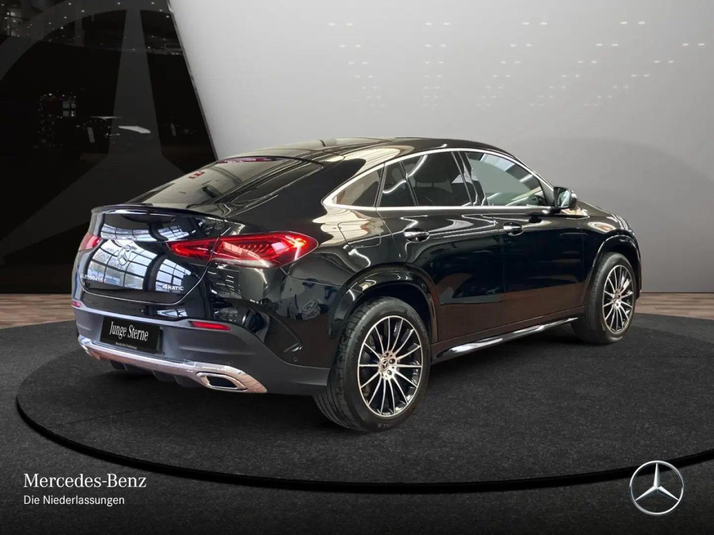 GLE350e 4M Coupe AMG Distr Pano 360  21