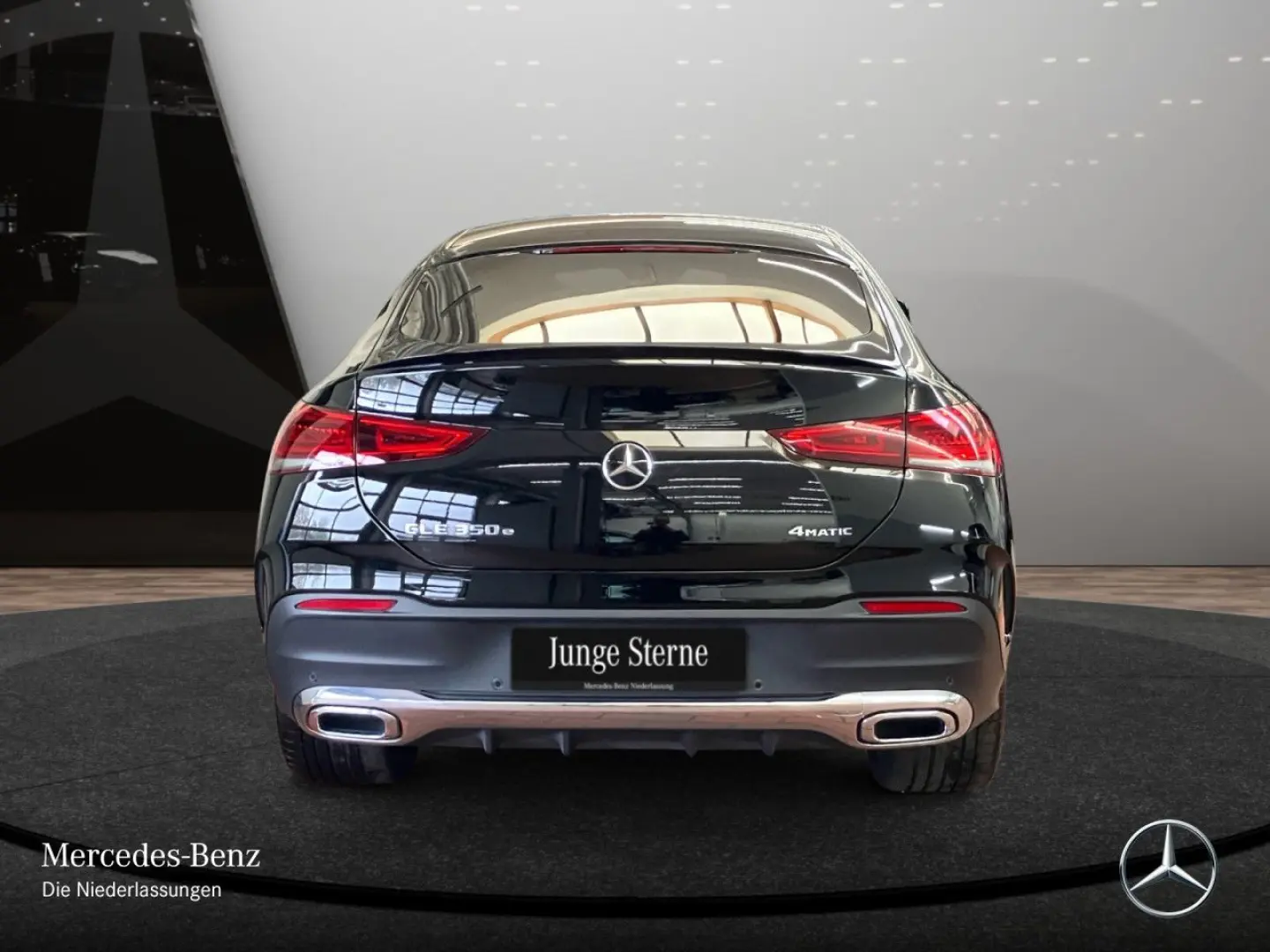 GLE350e 4M Coupe AMG Distr Pano 360  21