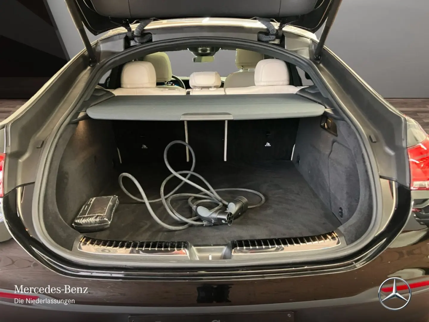 GLE350e 4M Coupe AMG Distr Pano 360  21