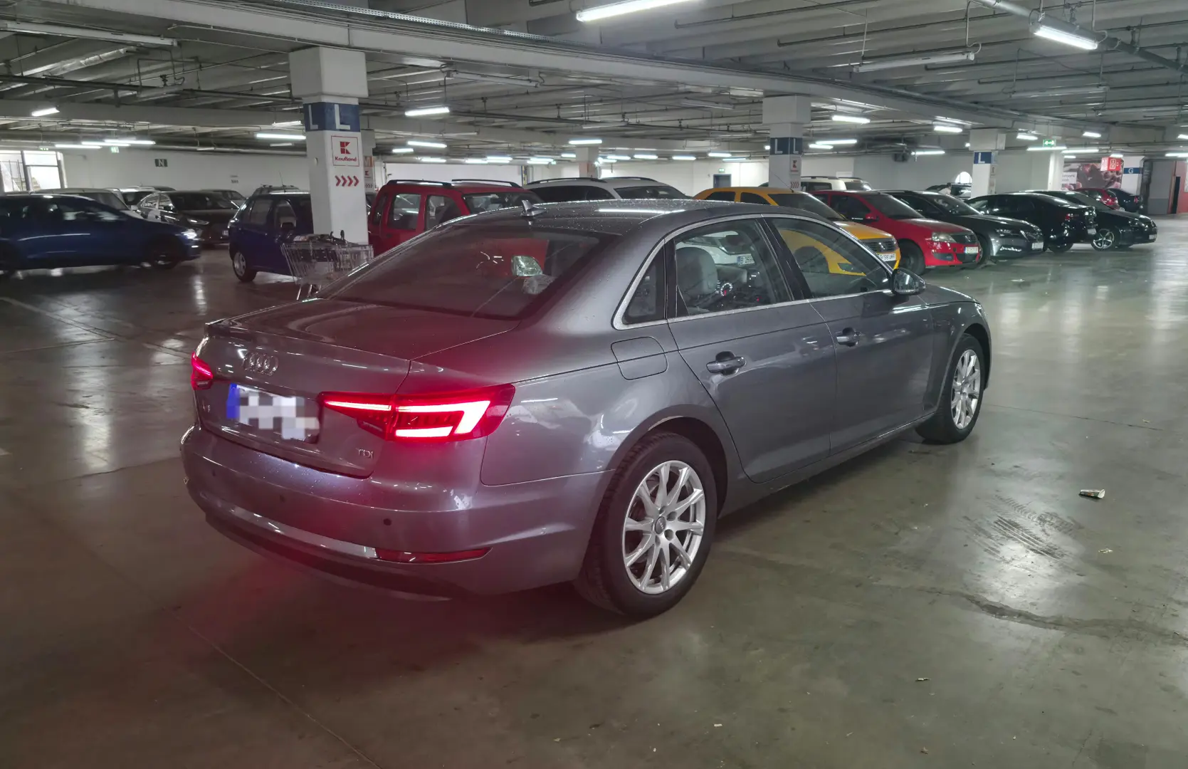 Audi A4