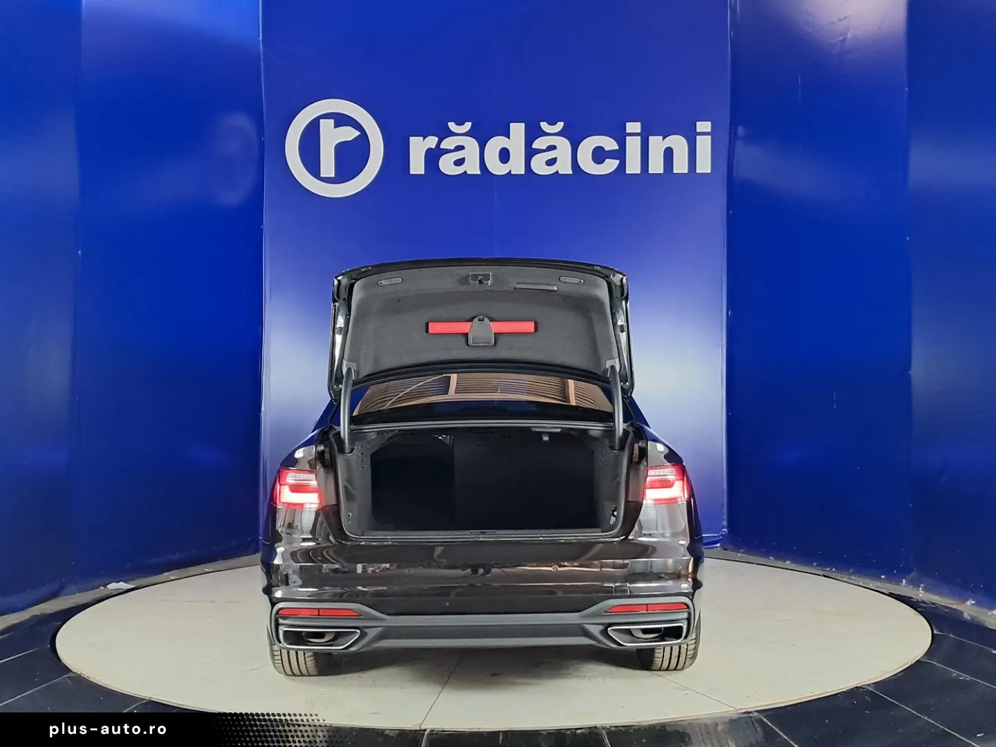 AUDI A4 35TFSI MHEV - HYBRID