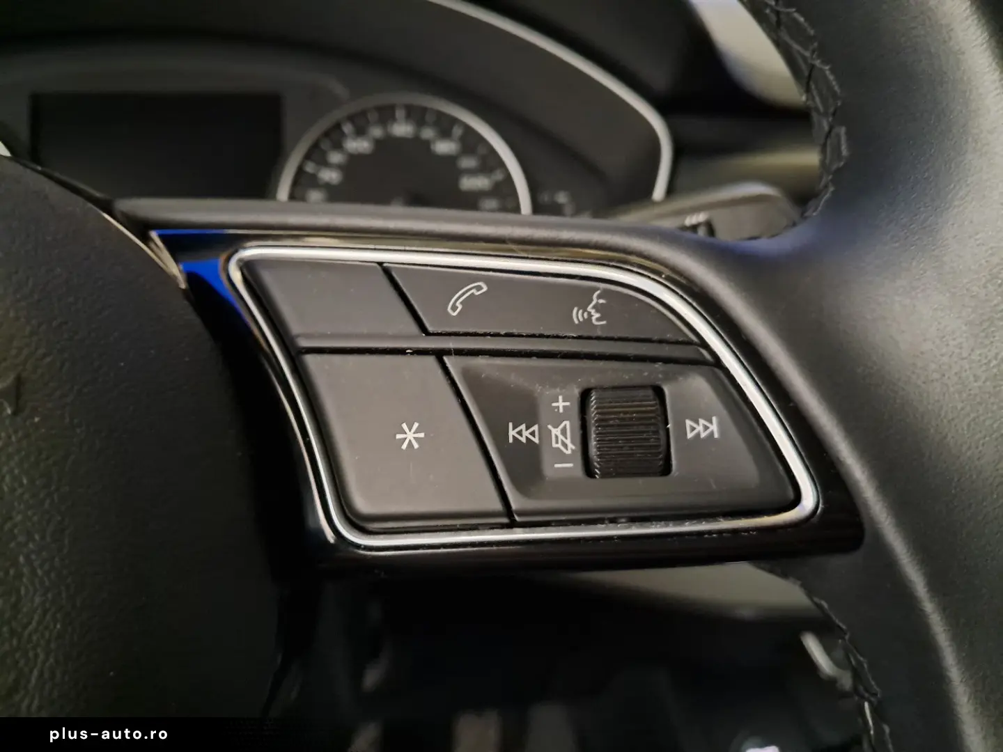 AUDI A4 35TFSI MHEV - HYBRID