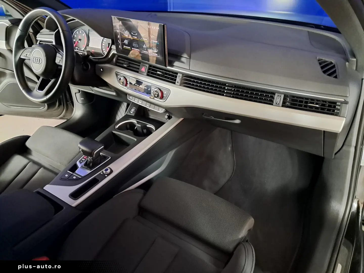 AUDI A4 35TFSI MHEV - HYBRID