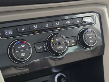 Volkswagen Tiguan 2.0 TDI DPF DSG 4Mot Comfortline