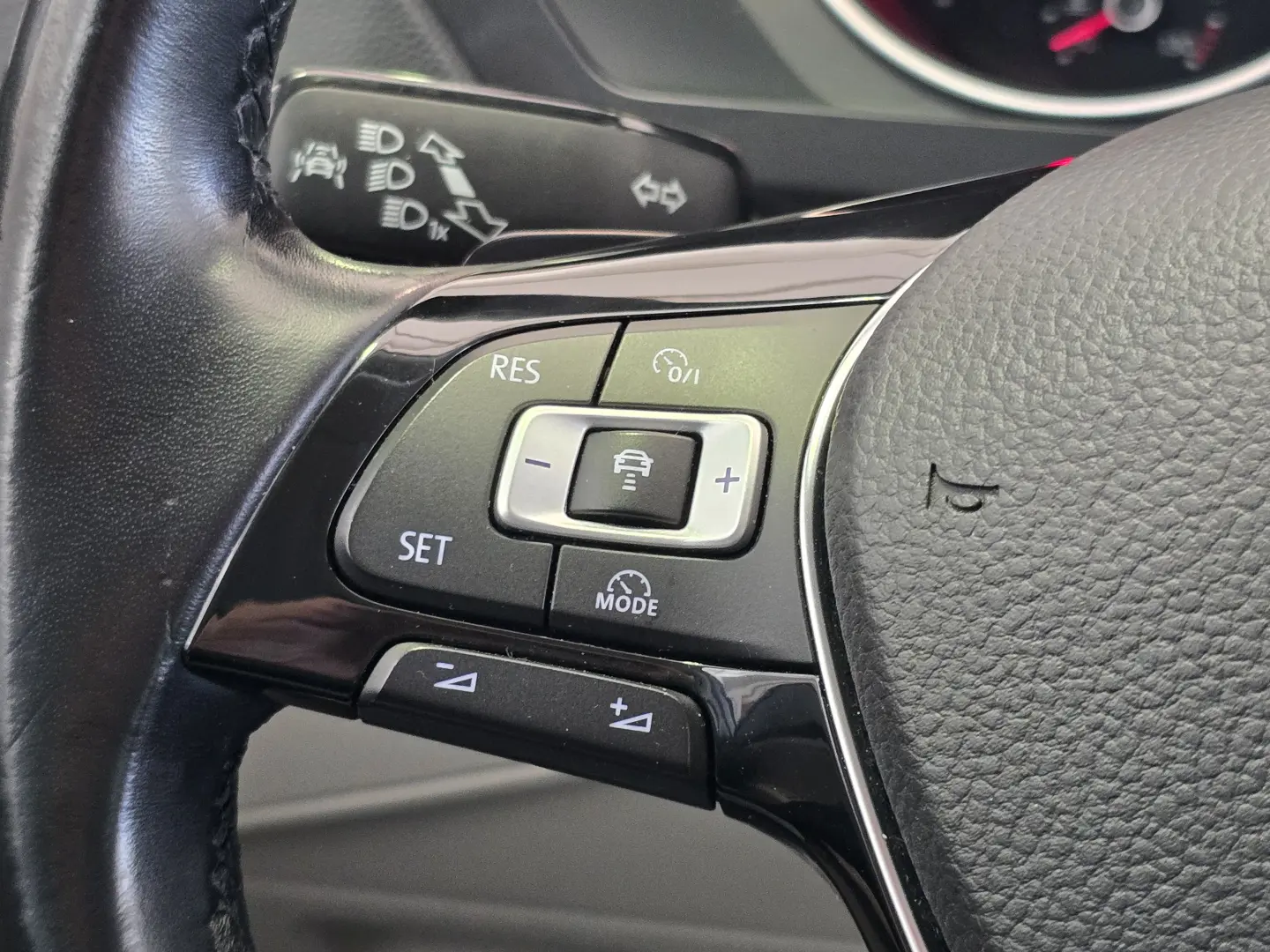 Volkswagen Tiguan 2.0 TDI DPF DSG 4Mot Comfortline