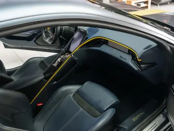 Ferrari Roma Parchet Novitec