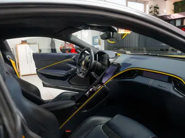 Ferrari Roma Parchet Novitec