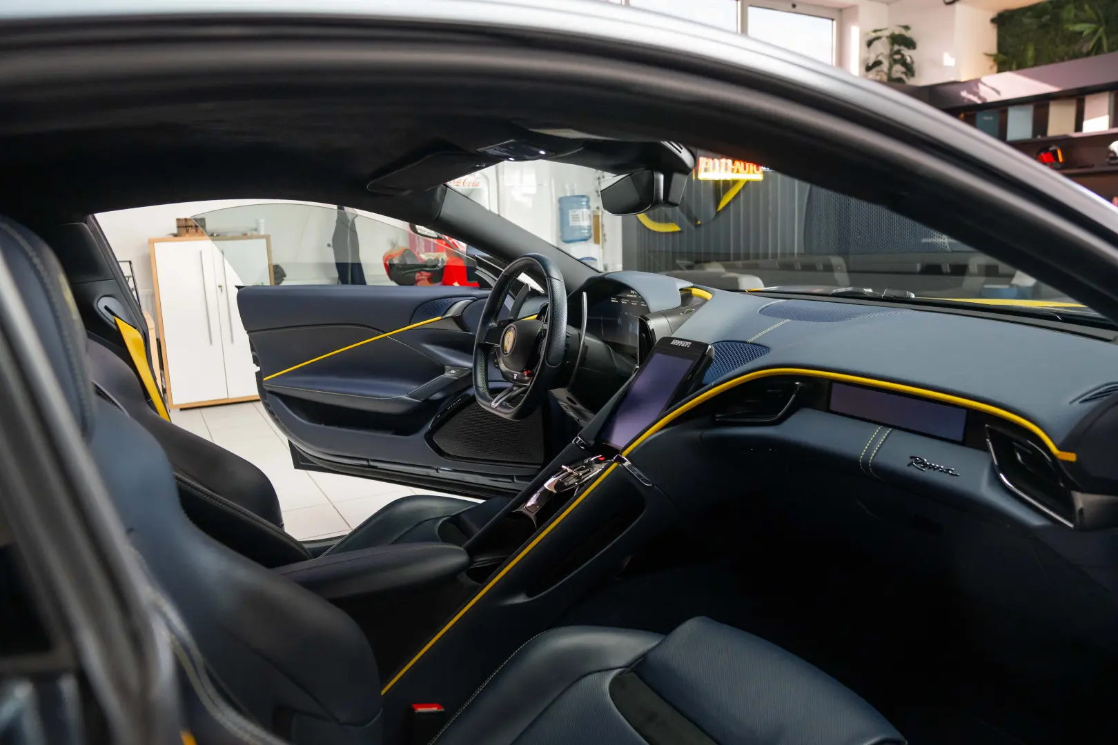 Ferrari Roma Parchet Novitec