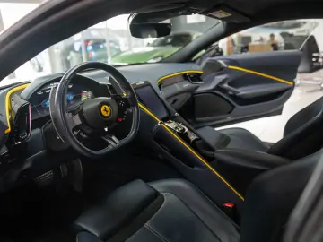 Ferrari Roma Parchet Novitec