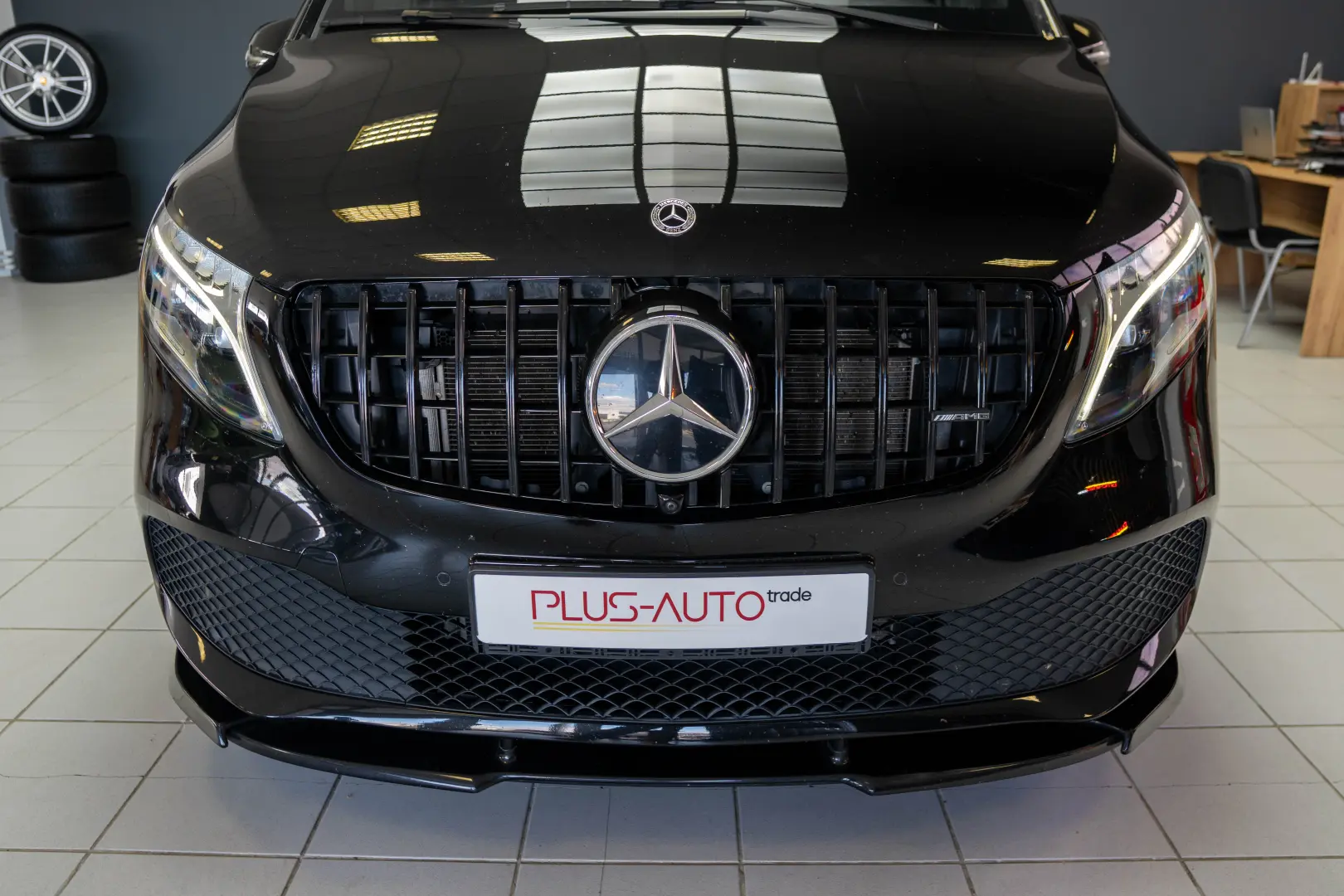 Mercedes-Benz V 300 d Combi Lung 237 CP AWD 9AT AVANTGARDE