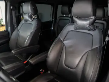 Mercedes-Benz V 300 d Combi Lung 237 CP AWD 9AT AVANTGARDE