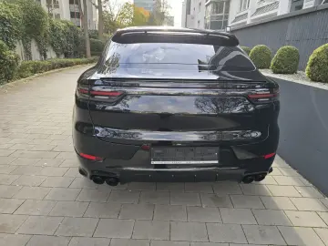 Cayenne Coupe Platinum Edition