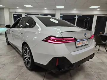 540d Lim. xDrive M SPORT