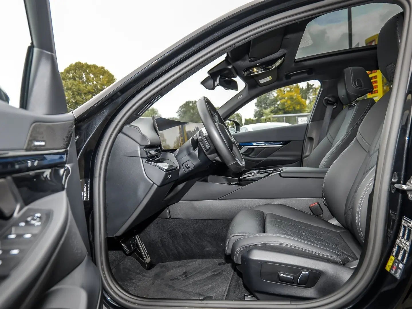 550e xDrive Limousine M Sport