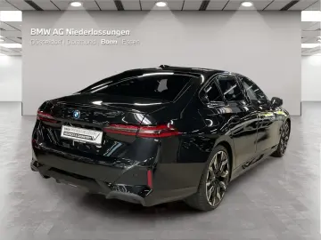 550e xDrive Limousine M Sport