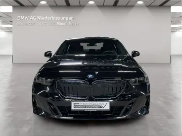 550e xDrive Limousine M Sport