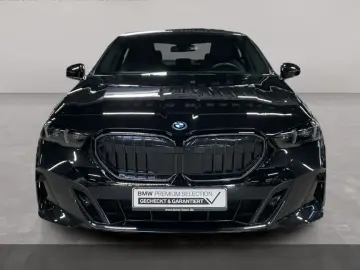 550e xDrive Limousine M Sport