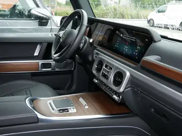 G 450 d EXCLUSIVE SCHIEBEDACH STANDHEIZUNG AHK