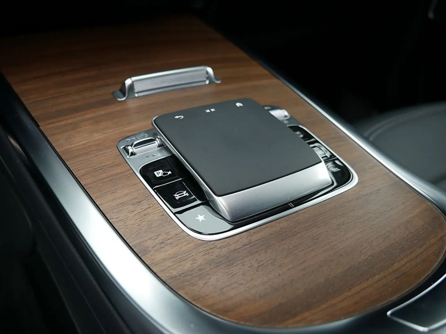 G 450 d EXCLUSIVE SCHIEBEDACH STANDHEIZUNG AHK