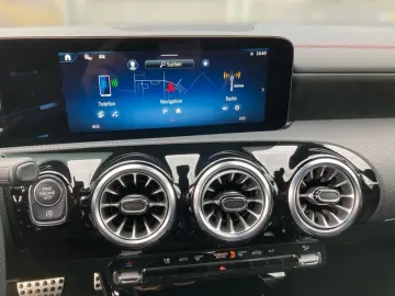 CLA 220 4Matic AMG NIGHT KEYGO KAMERA MULTIBEAM