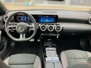 CLA 220 4Matic AMG NIGHT KEYGO KAMERA MULTIBEAM