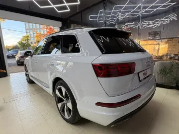 Audi Q7 3.0 TDI Quattro Tiptronic