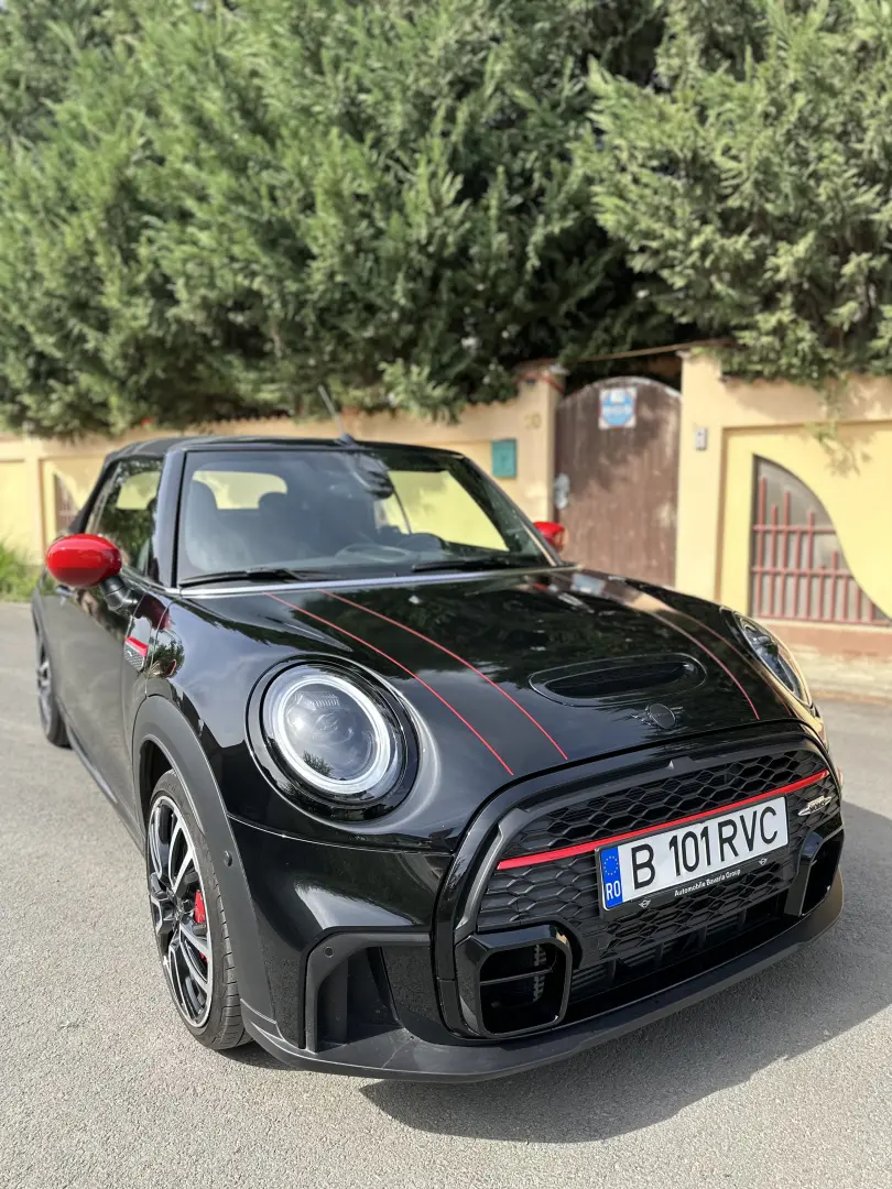 MINI John Cooper Works Cabrio