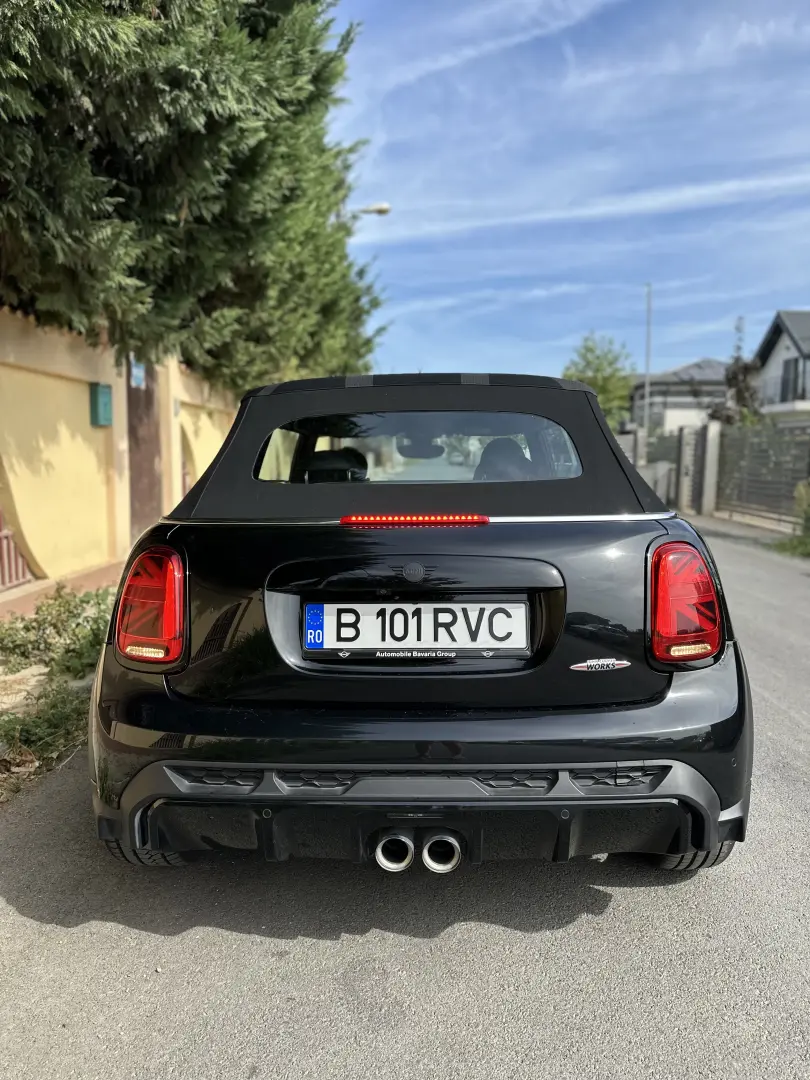 MINI John Cooper Works Cabrio