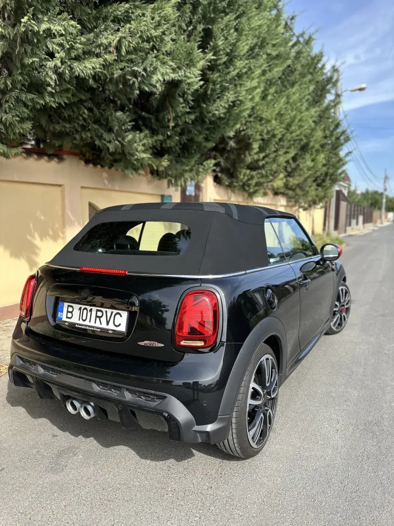 MINI John Cooper Works Cabrio
